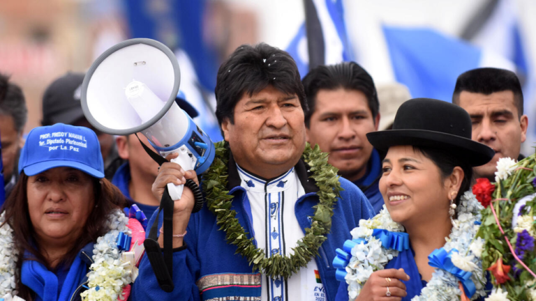 EVO MORALES ANUNCIA SU HABILITACIÓN PARA LAS ELECCIONES DE 2025 Y PLANTEÓ LA CREACIÓN DE UN NUEVO PARTIDO POLÍTICO «EVO» EVO MORALES ANUNCIA SU HABILITACIÓN PARA LAS ELECCIONES DE 2025 Y PLANTEÓ LA CREACIÓN DE UN NUEVO PARTIDO POLÍTICO «EVO»