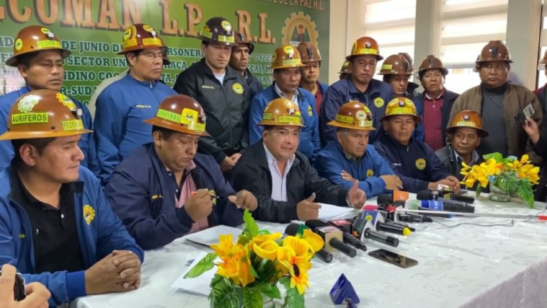 Mineros auríferos amenazan con salir a las calles en demanda de diésel