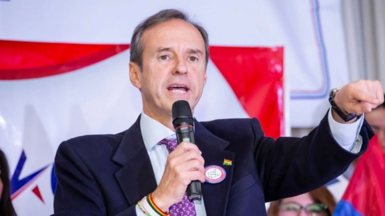 Tuto abre las puertas a los que votaron por el MAS, pero NO a gente que «trabajó a alto nivel» Tuto abre las puertas a los que votaron por el MAS, pero NO a gente que «trabajó a alto nivel»