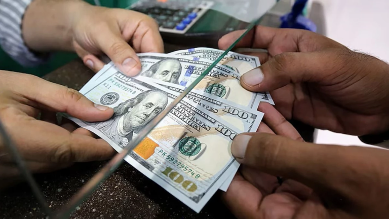 El dólar paralelo sigue bajando ante señales de cambio económico en Bolivia