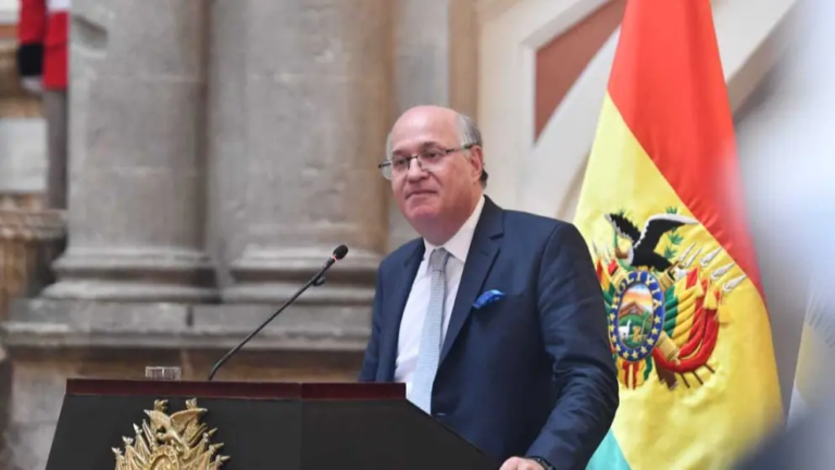 Presidente del BID confirma paquete de hasta $us 4.500 millones para Bolivia