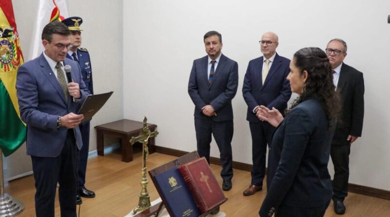 RENUNCIA&nbsp; IRREVOCABLE DE LA PRESIDENTA DE YPFB