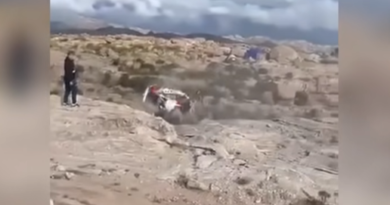 UN MUERT0 Y HERIDOS TRAS APARATOSO VUELCO EN MINA CLAVERO EN EL RALLY SUDAMERICANO