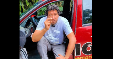 YOUTUBER PACEÑO EXPLOTA CONTRA EL GOBIERNO POR EL COMBUSTIBLE: “ESTÁN JUGANDO CON FUEGO”