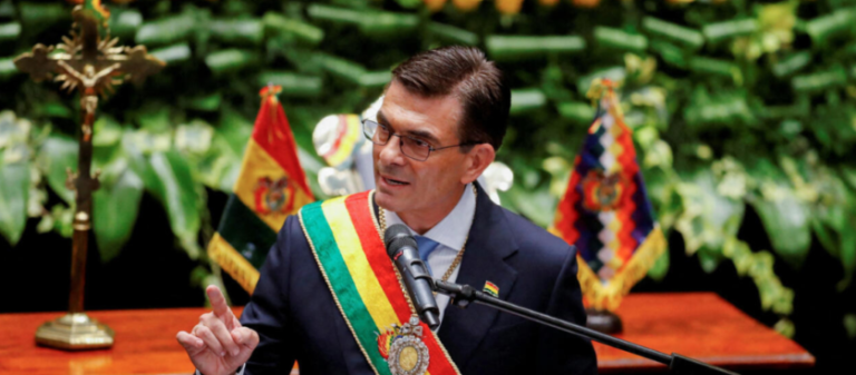 “No tienes autoridad moral para hablar de YPFB”: Paz responsabiliza a Evo y descarta privatizar la estatal