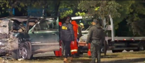 CONDUCTOR MUERE TRAS BRUTAL CHOQUE CONTRA UN ÁRBOL EN LA AVENIDA VÍCTOR PAZ CONDUCTOR MUERE TRAS BRUTAL CHOQUE CONTRA UN ÁRBOL EN LA AVENIDA VÍCTOR PAZ