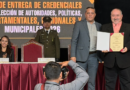 ALCALDE ELECTO DE YACUIBA, JUAN CARLOS CASTILLO, RECIBE SU CREDENCIAL OFICIAL