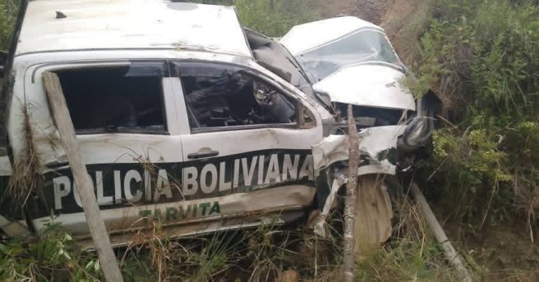 POLICÍA EN PRESUNTO ESTADO DE EBRIEDAD PROTAGONIZA ACCIDENTE POLICÍA EN PRESUNTO ESTADO DE EBRIEDAD PROTAGONIZA ACCIDENTE