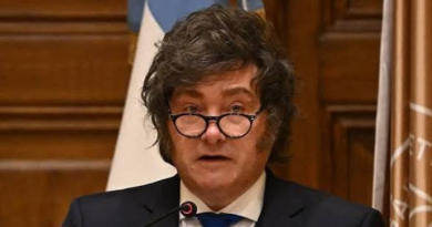 CRISIS ECONÓMICA EN ARGENTINA OBLIGA AL GOBIERNO DE MILEI A AUTORIZAR QUE MILITARES BUSQUEN UN SEGUNDO EMPLEO