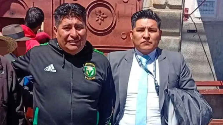 Justino Apaza sale de la cárcel y cumplirá detención domiciliaria por caso bloqueos Justino Apaza sale de la cárcel y cumplirá detención domiciliaria por caso bloqueos